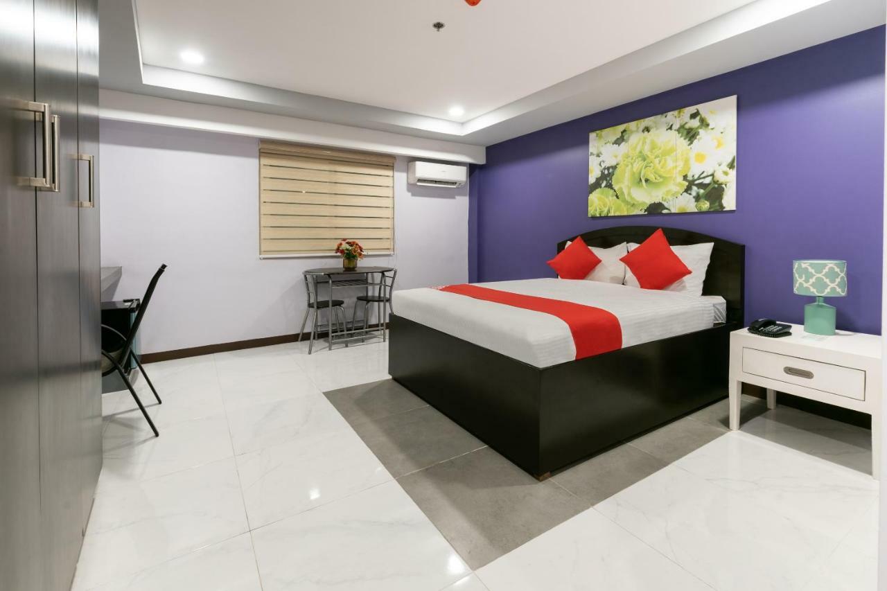 Oyo 171 Amore Hotel Muntinlupa City Екстер'єр фото