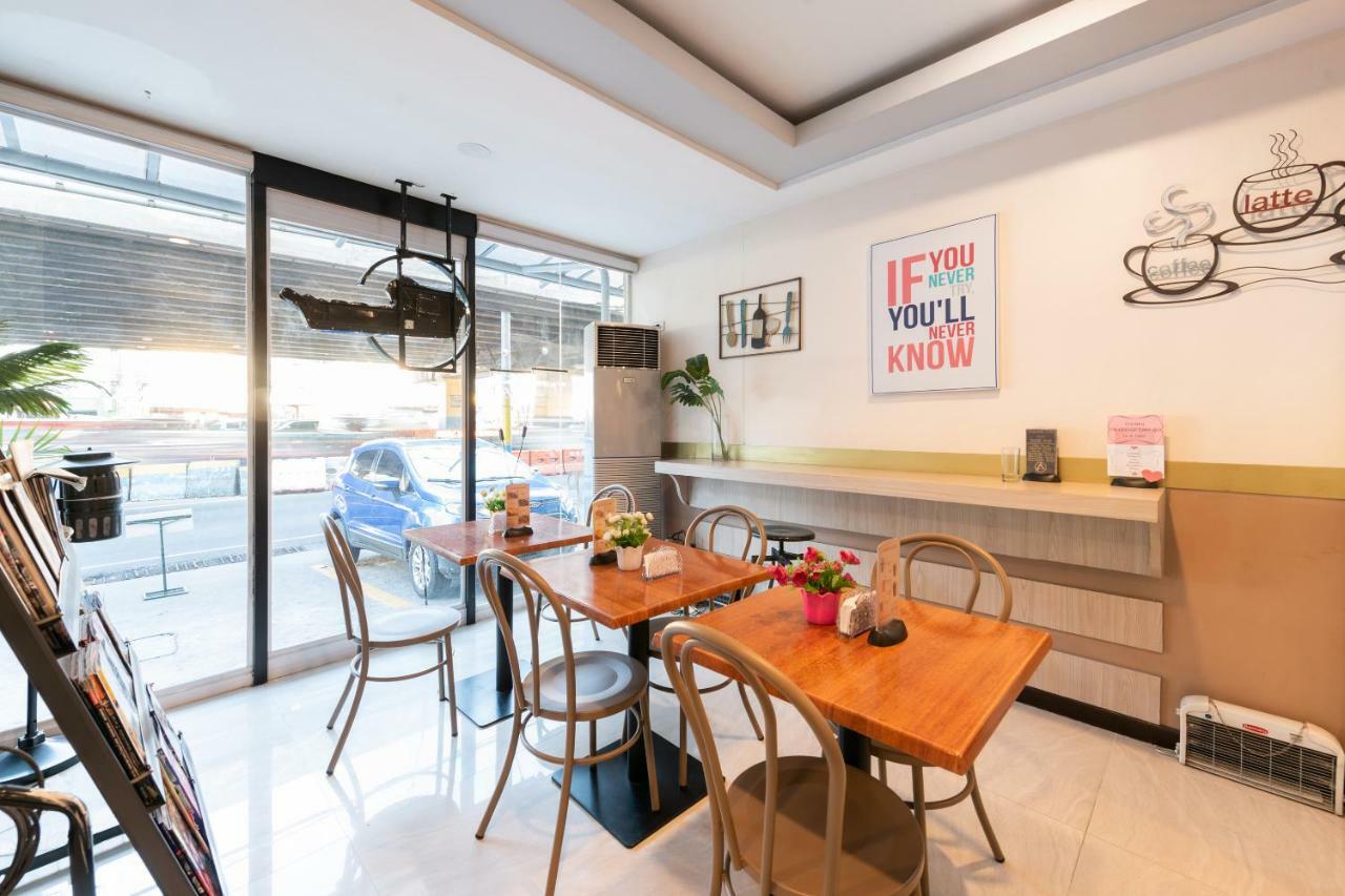 Oyo 171 Amore Hotel Muntinlupa City Екстер'єр фото