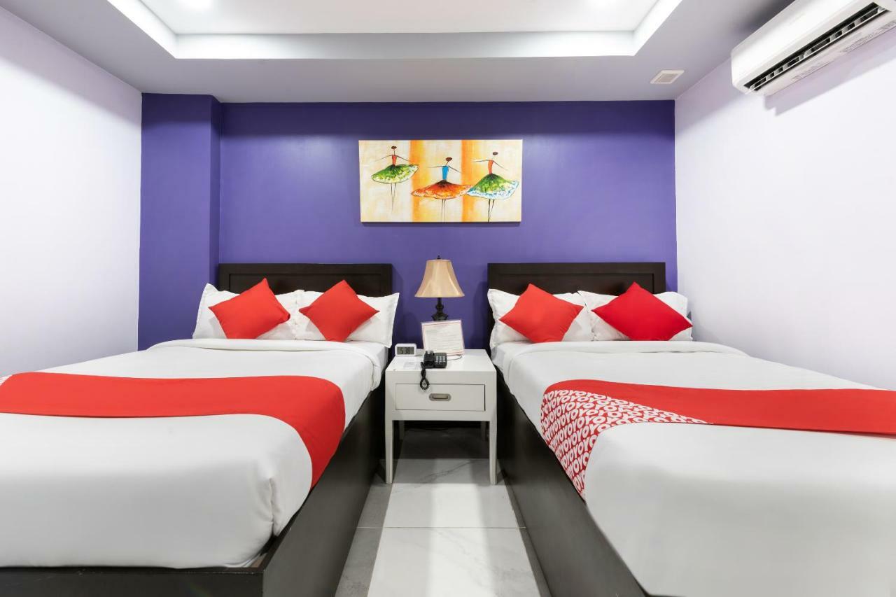 Oyo 171 Amore Hotel Muntinlupa City Екстер'єр фото